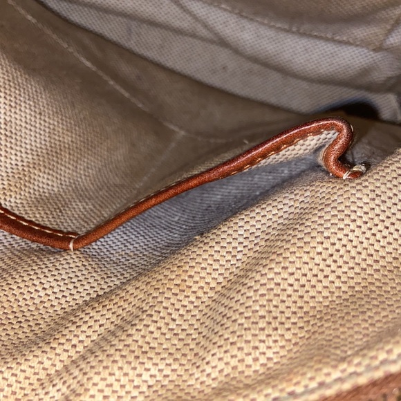 Dooney and Bourke large ostrich texture leather tote in tan and brown - Picture 13 of 14
